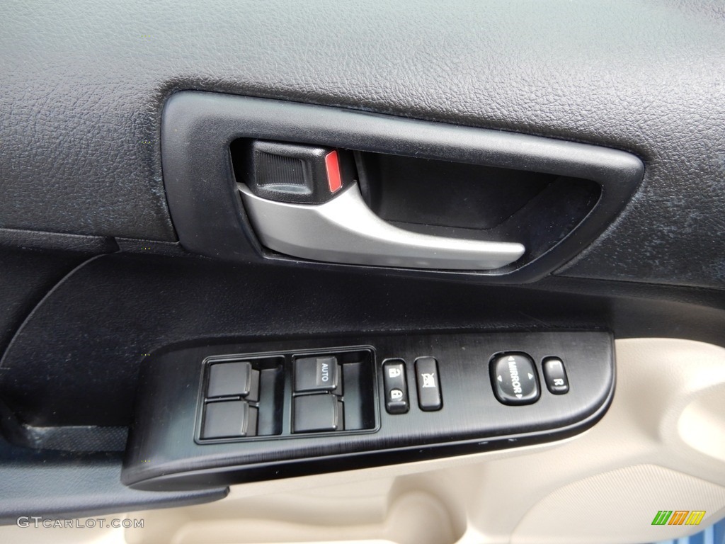 2012 Camry L - Clearwater Blue Metallic / Ivory photo #18