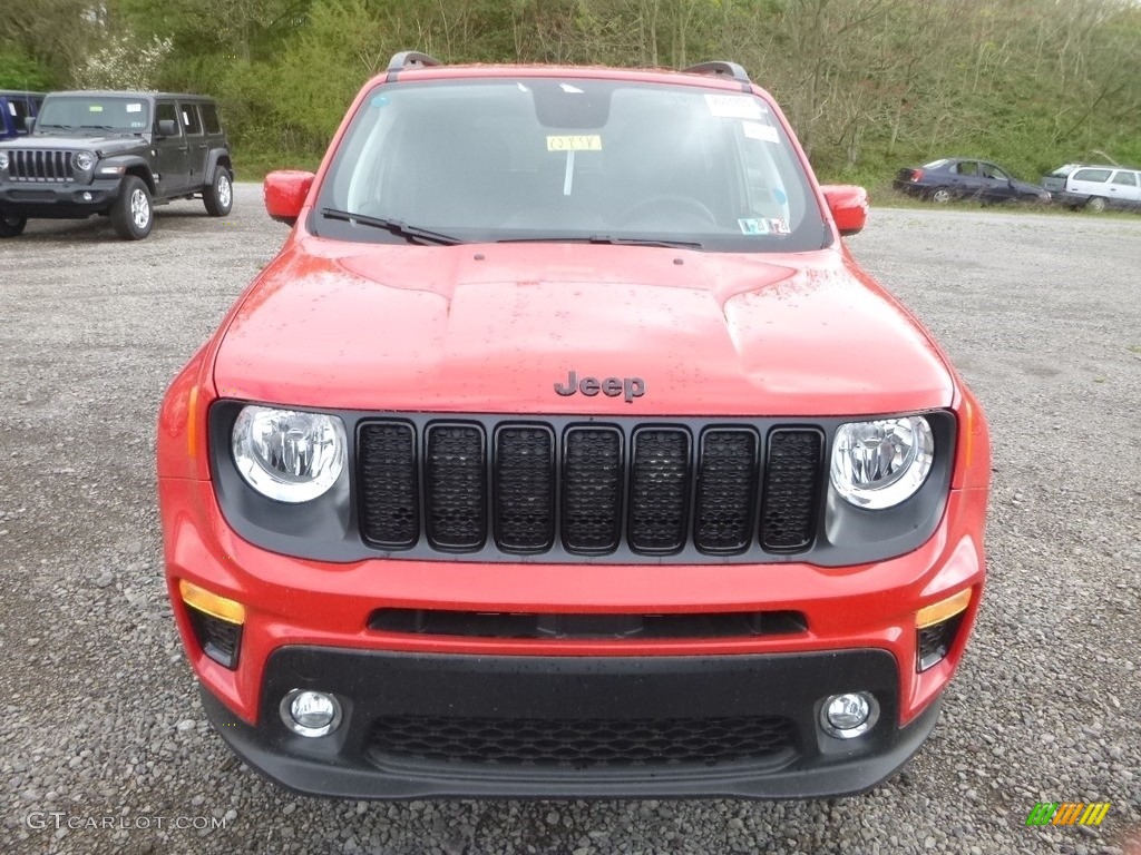 2019 Renegade Latitude 4x4 - Colorado Red / Black photo #9