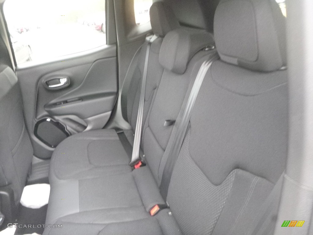 2019 Renegade Latitude 4x4 - Alpine White / Black photo #12