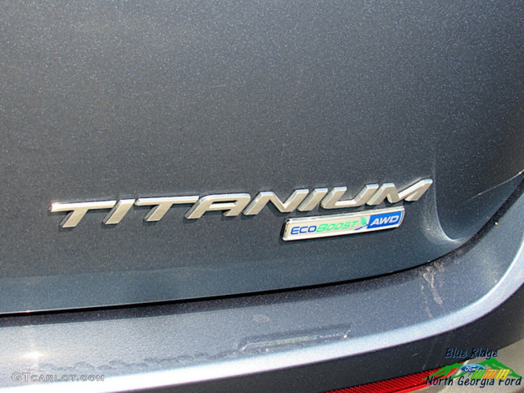 2018 Edge Titanium AWD - Blue / Ebony photo #37