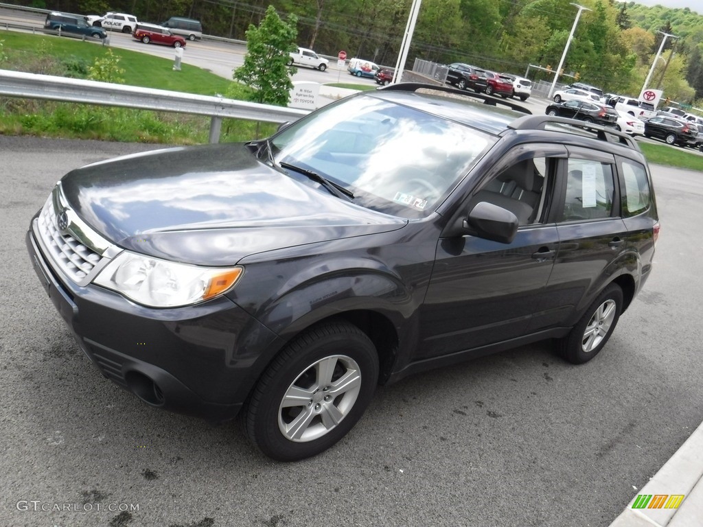 2011 Forester 2.5 X - Steel Silver Metallic / Platinum photo #5