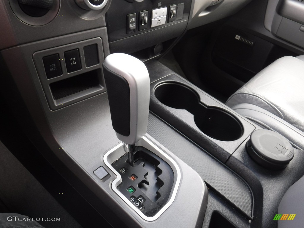 2010 Sequoia Limited 4WD - Cassis Red Pearl / Graphite photo #17