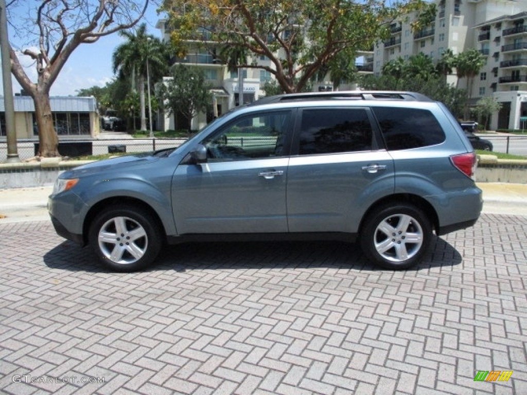 2010 Forester 2.5 X Limited - Sage Green Metallic / Platinum photo #1