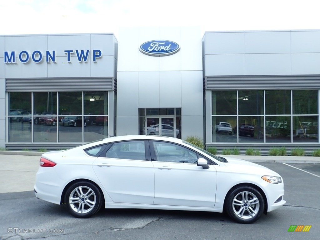 2018 Fusion Hybrid SE - Oxford White / Medium Light Stone photo #1