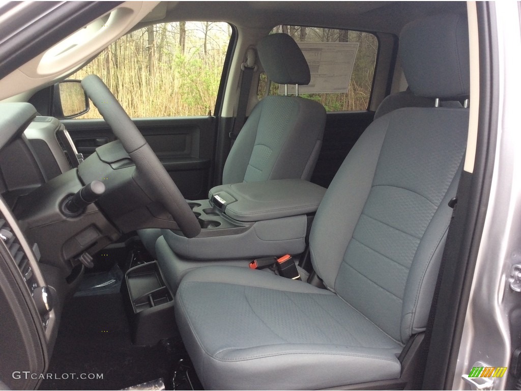 2019 1500 Classic Tradesman Crew Cab 4x4 - Billett Silver Metallic / Black/Diesel Gray photo #10