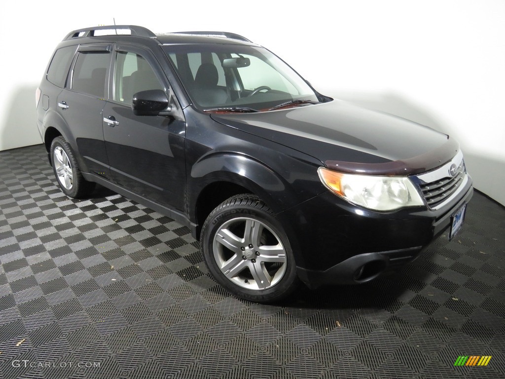 2010 Forester 2.5 X Premium - Obsidian Black Pearl / Platinum photo #3