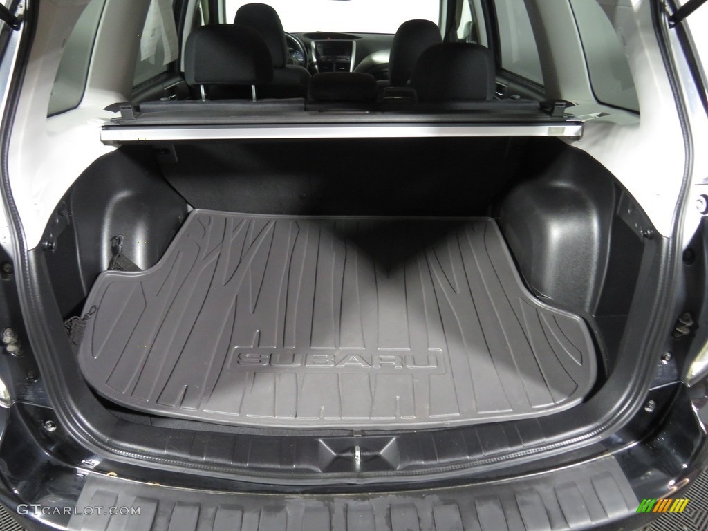 2010 Forester 2.5 X Premium - Obsidian Black Pearl / Platinum photo #14