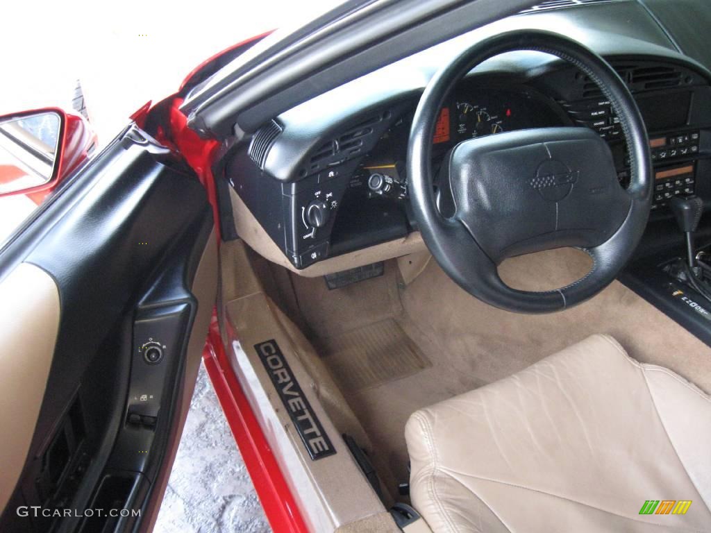 1996 Corvette Coupe - Torch Red / Light Beige photo #7