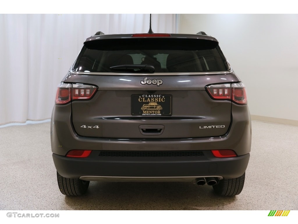 2019 Compass Limited 4x4 - Granite Crystal Metallic / Black photo #18