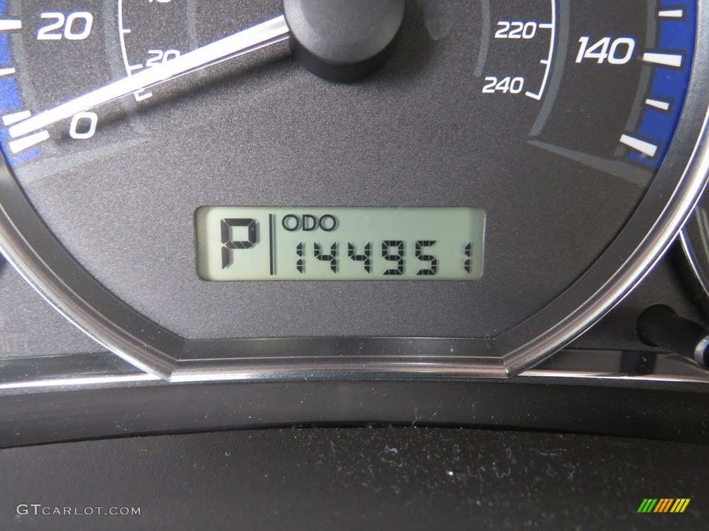 2010 Forester 2.5 X Premium - Obsidian Black Pearl / Platinum photo #32