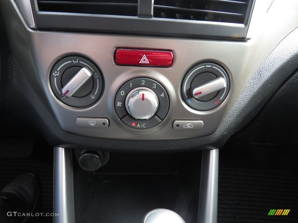 2010 Forester 2.5 X Premium - Obsidian Black Pearl / Platinum photo #41