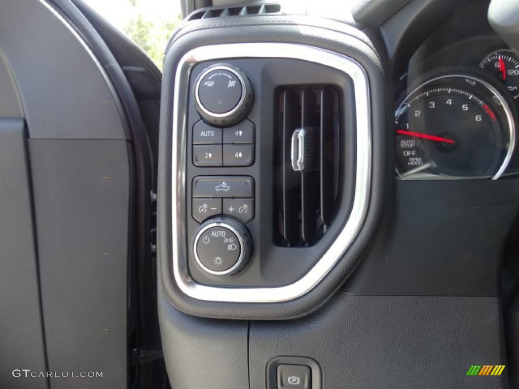 2019 Chevrolet Silverado 1500 LT Crew Cab 4WD Controls Photo #133200861