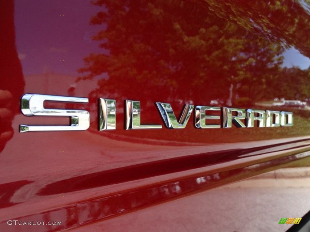 2019 Chevrolet Silverado 1500 LT Z71 Crew Cab 4WD Marks and Logos Photo #133201533