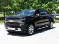 Front 3/4 View of 2019 Silverado 1500 High Country Crew Cab 4WD