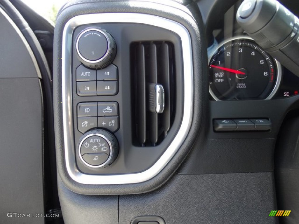 2019 Chevrolet Silverado 1500 High Country Crew Cab 4WD Controls Photo #133202451