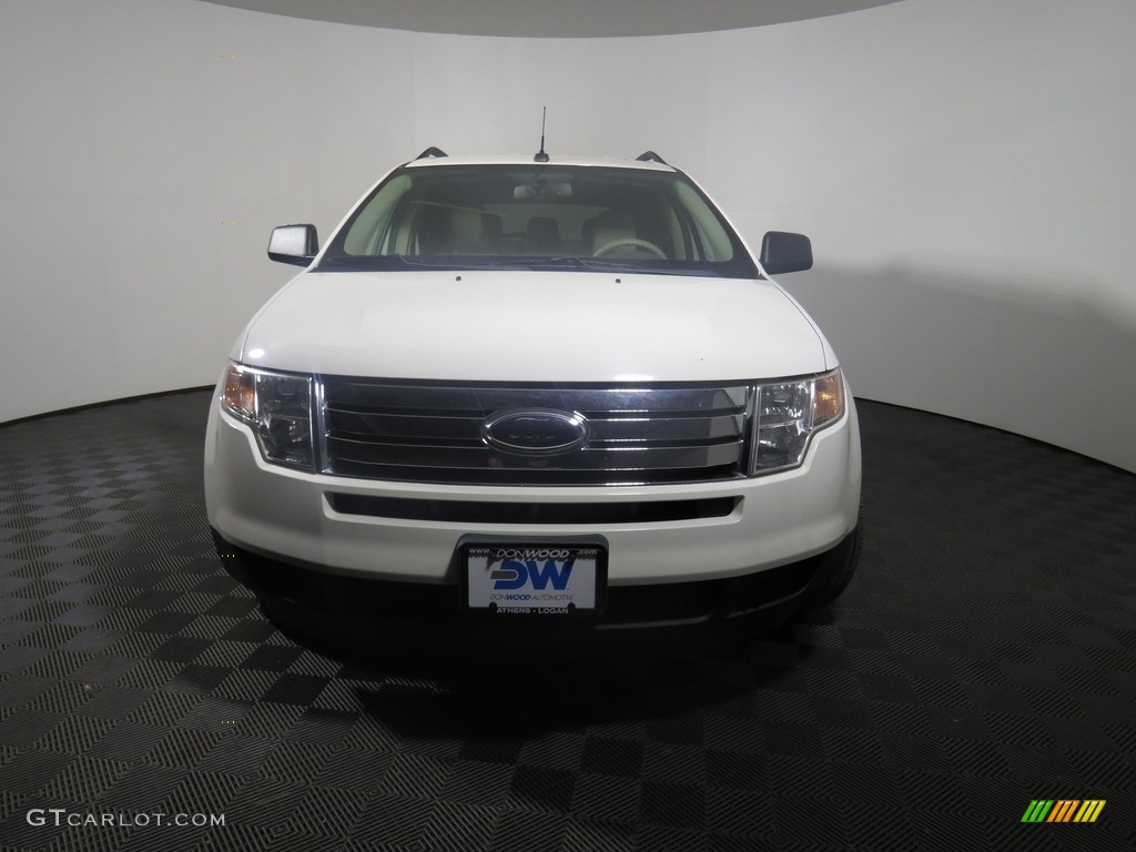 2010 Edge SE - White Suede / Medium Light Stone photo #4
