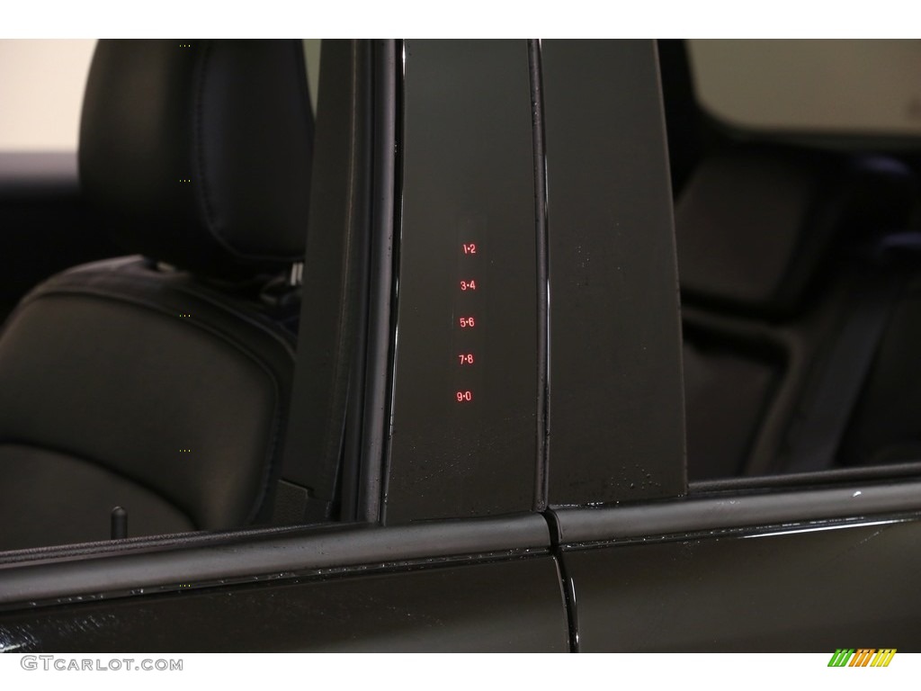 2019 Explorer Limited 4WD - Agate Black / Medium Black photo #4