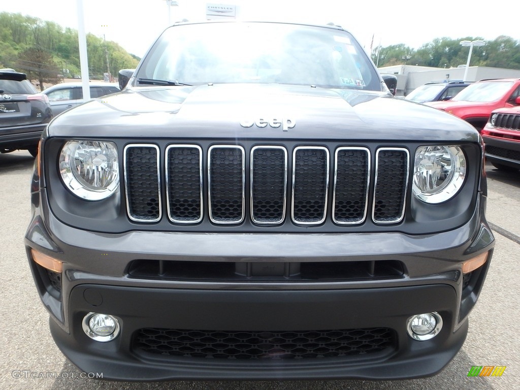 2019 Renegade Latitude 4x4 - Granite Crystal Metallic / Black/Ski Grey photo #9