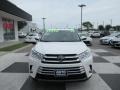 Blizzard Pearl White - Highlander XLE Photo No. 2