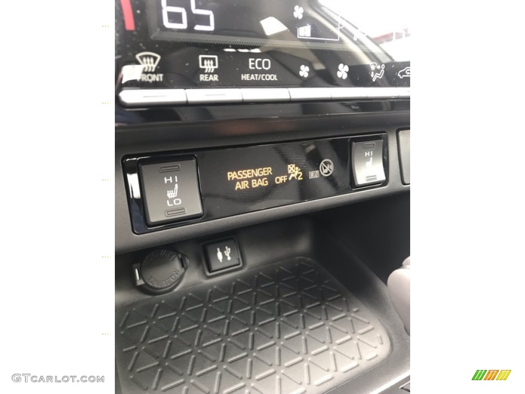 2019 RAV4 XLE AWD - Magnetic Gray Metallic / Black photo #39