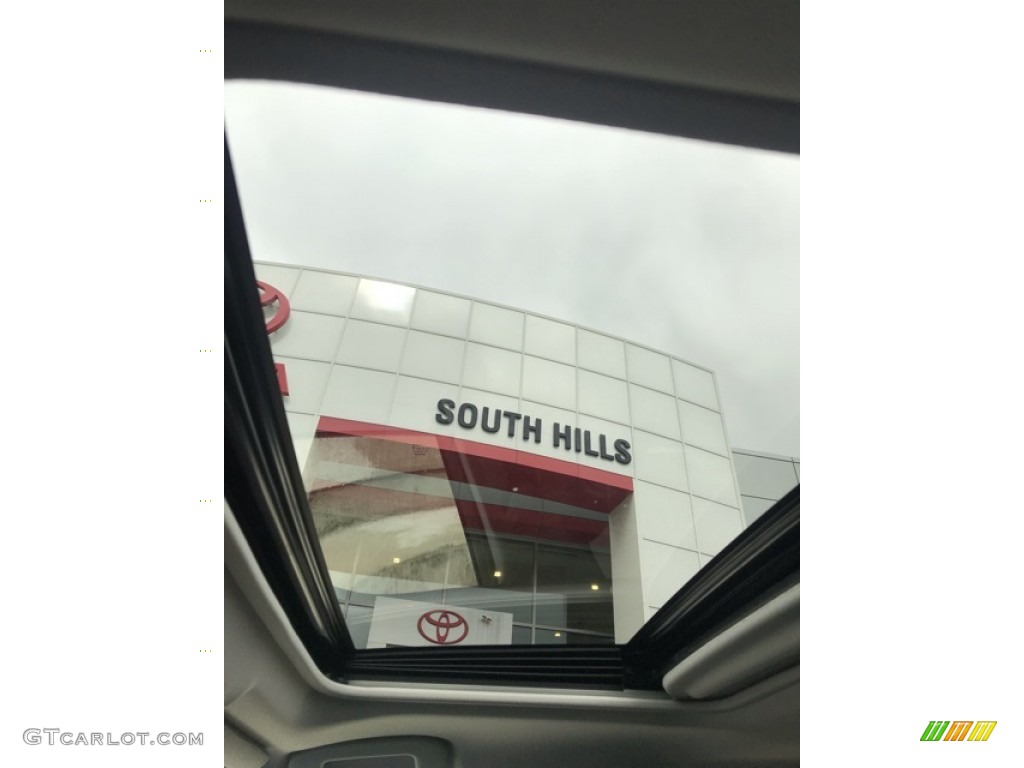2019 RAV4 XLE AWD - Magnetic Gray Metallic / Black photo #43