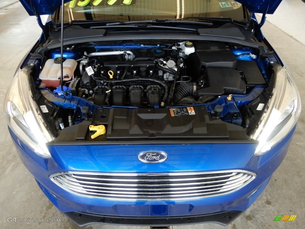 2018 Ford Focus Titanium Hatch Engine Photos