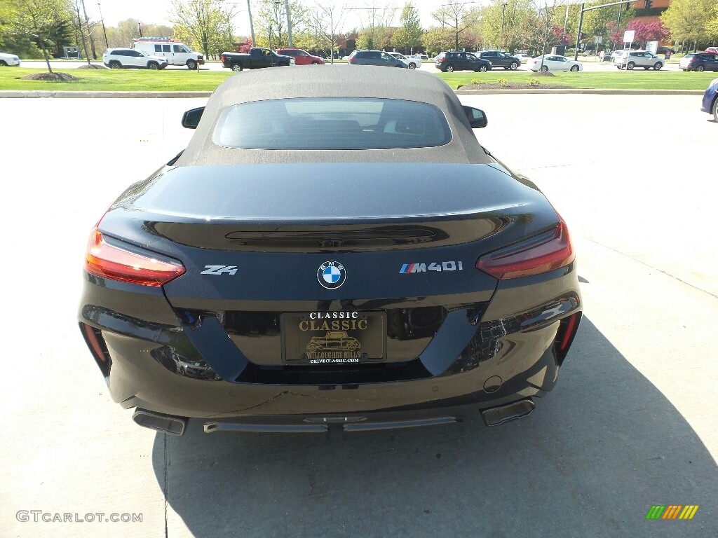 2020 Z4 sDrive M40i - Black Sapphire Metallic / Magma Red photo #5
