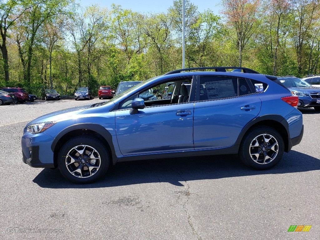 2019 Crosstrek 2.0i Premium - Quartz Blue Pearl / Gray photo #3