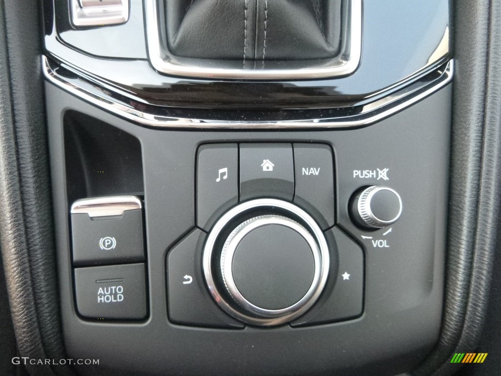 2019 Mazda CX-5 Sport AWD Controls Photo #133230120