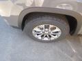 Sting-Gray - Cherokee Latitude Plus 4x4 Photo No. 2