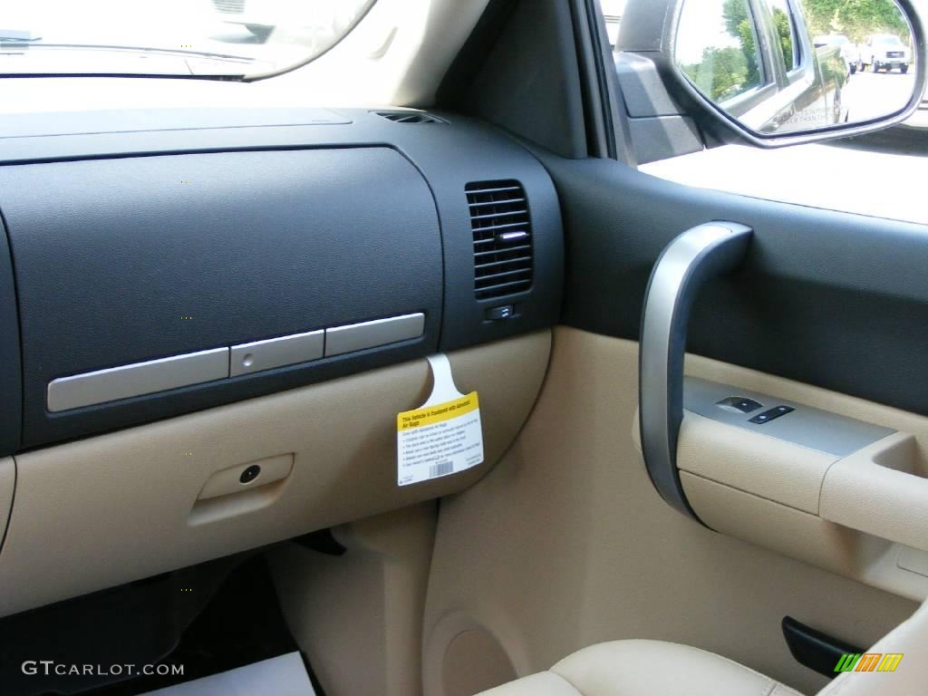 2008 Silverado 1500 LT Extended Cab 4x4 - Desert Brown Metallic / Light Cashmere/Ebony Accents photo #19