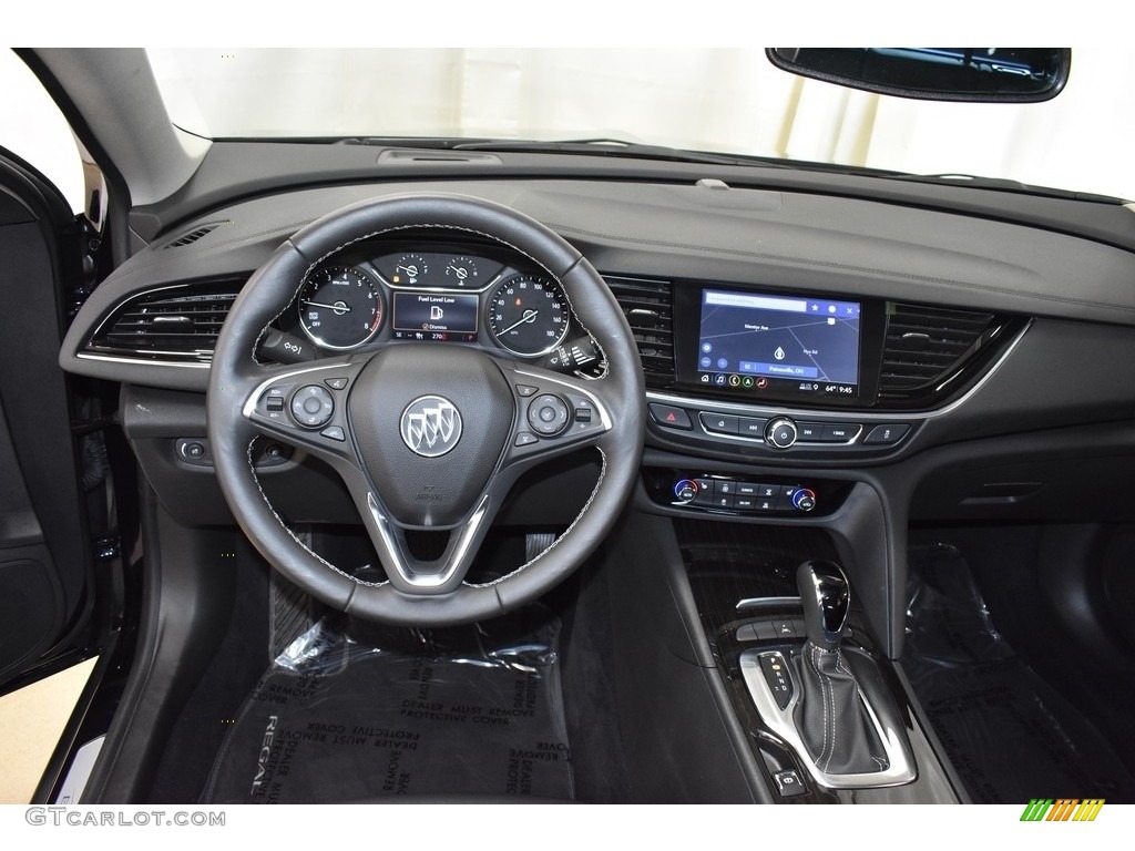 2019 Buick Regal TourX Essence AWD Dashboard Photos