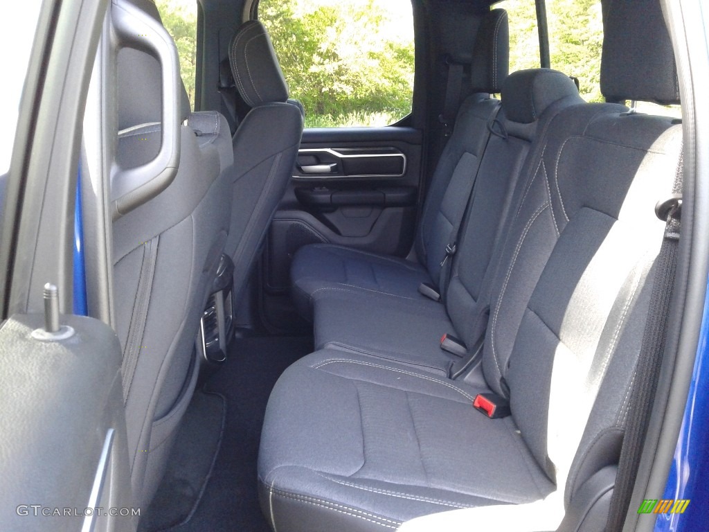2019 1500 Big Horn Quad Cab 4x4 - Blue Streak Pearl / Black photo #11