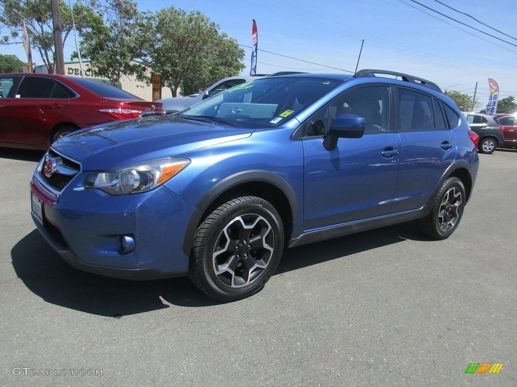 2014 XV Crosstrek 2.0i Limited - Quartz Blue Pearl / Ivory photo #3
