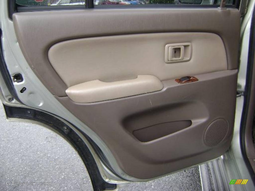 1999 4Runner Limited 4x4 - Millennium Silver Metallic / Oak photo #9