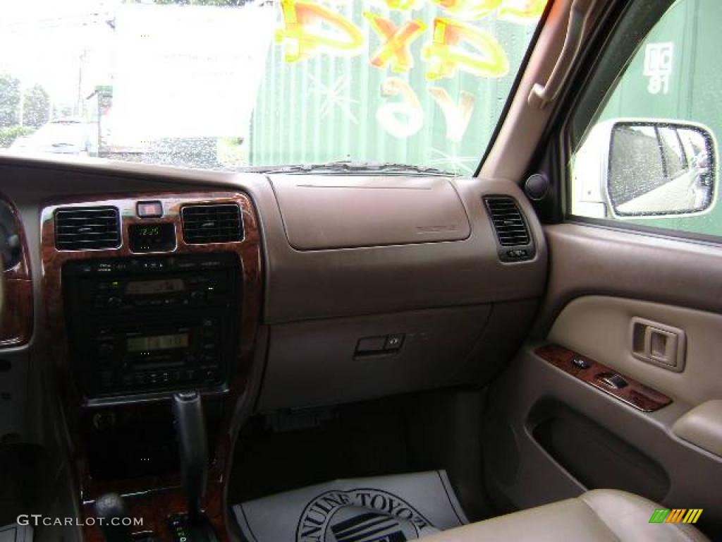 1999 4Runner Limited 4x4 - Millennium Silver Metallic / Oak photo #12