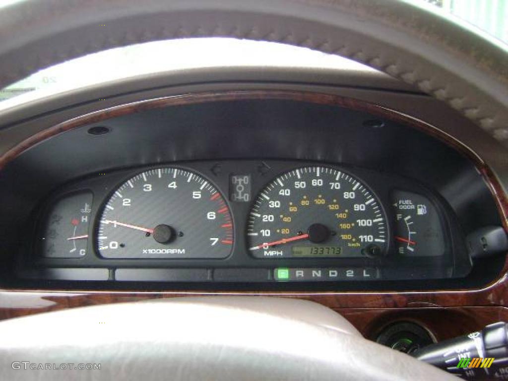 1999 4Runner Limited 4x4 - Millennium Silver Metallic / Oak photo #19