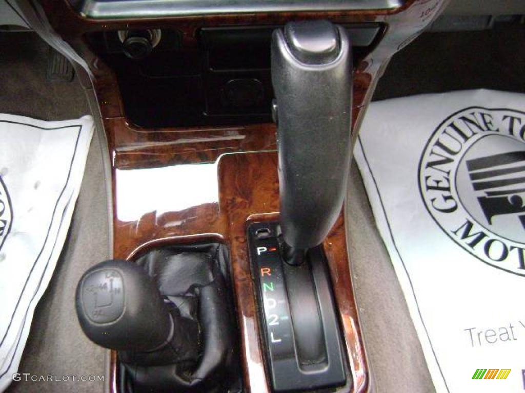 1999 4Runner Limited 4x4 - Millennium Silver Metallic / Oak photo #21