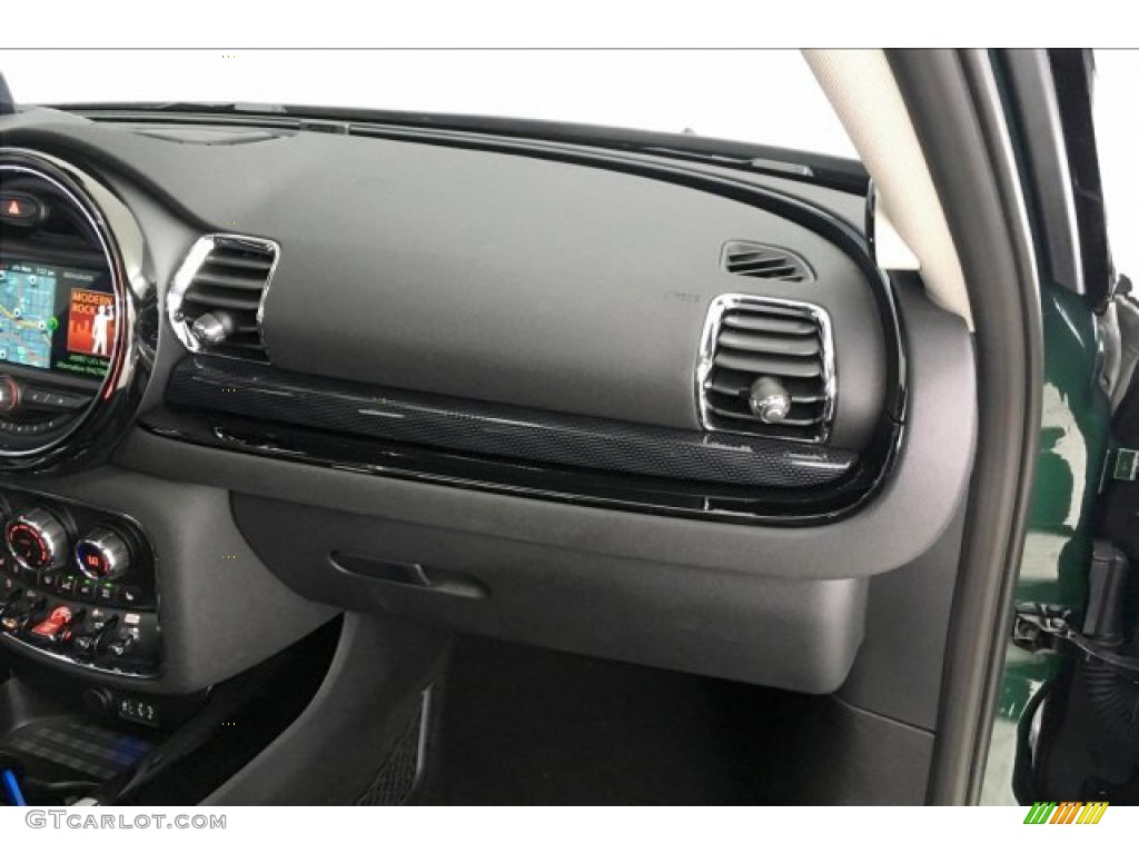 2018 Clubman Cooper - British Racing Green II Metallic / Carbon Black photo #24