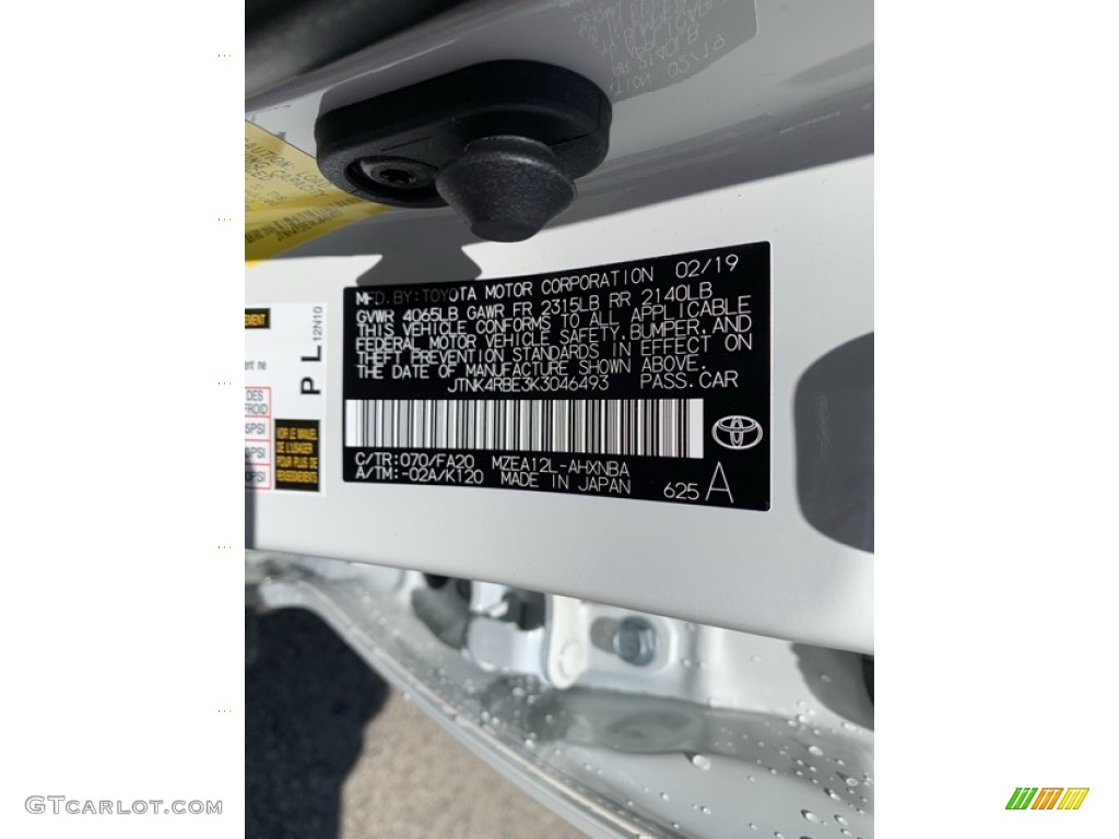 2019 Corolla Hatchback Color Code 070 for Blizzard White Pearl Photo #133245417