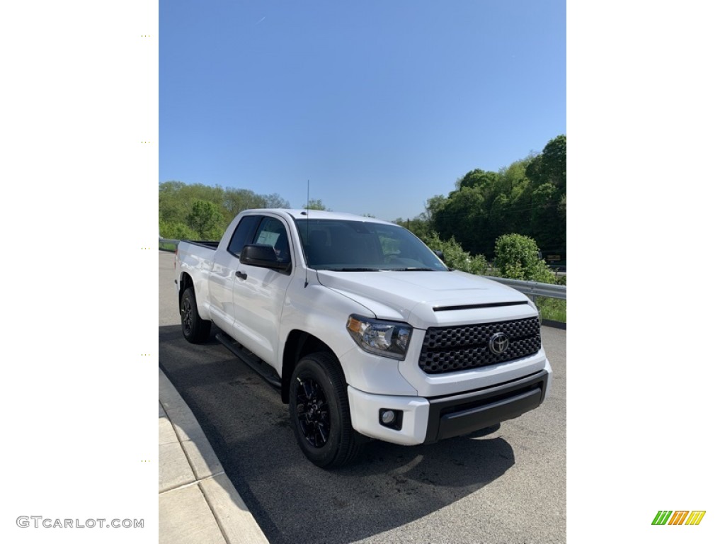 2019 Tundra SR5 Double Cab 4x4 - Super White / Graphite photo #3