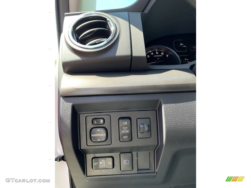 2019 Tundra SR5 Double Cab 4x4 - Super White / Graphite photo #10