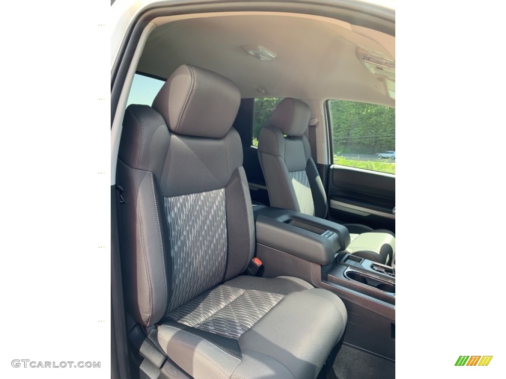 2019 Tundra SR5 Double Cab 4x4 - Super White / Graphite photo #28