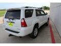 Natural White - 4Runner SR5 Photo No. 8