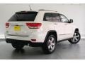 Stone White - Grand Cherokee Overland 4x4 Photo No. 16