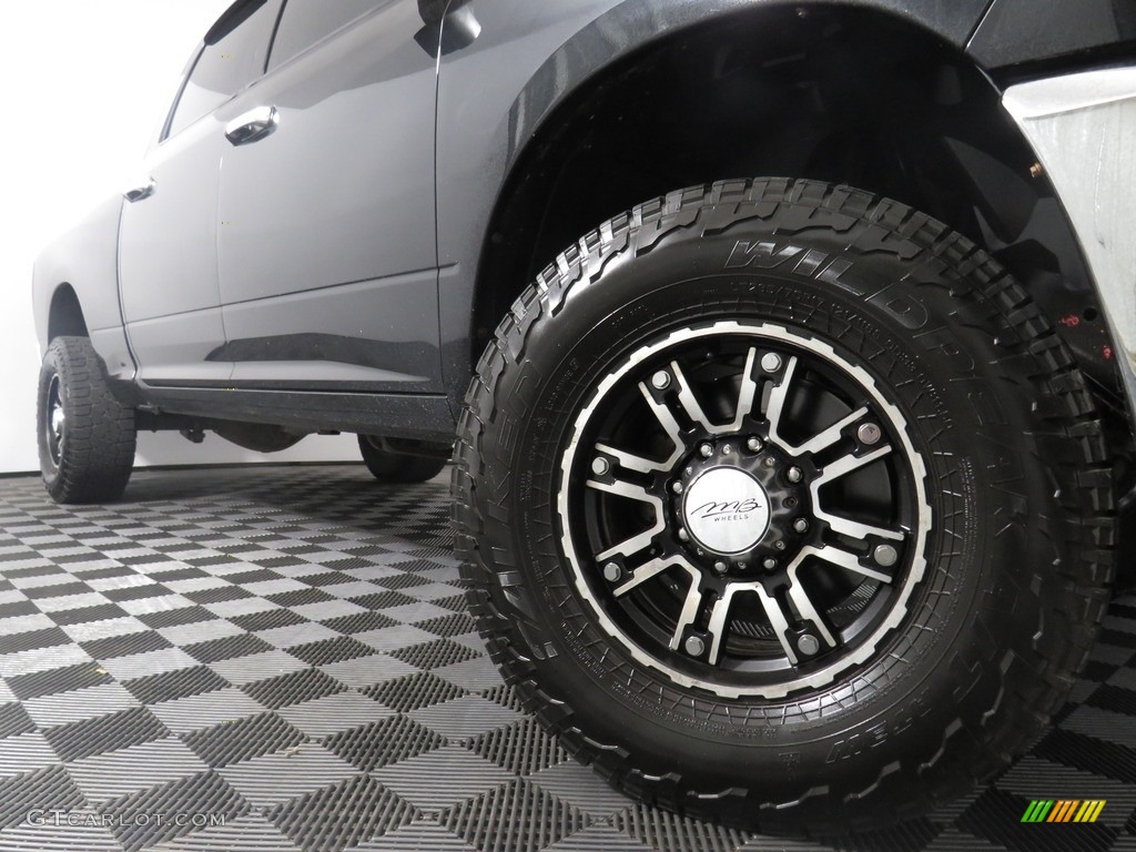 2010 Ram 2500 SLT Crew Cab 4x4 - Brilliant Black Crystal Pearl / Light Pebble Beige/Bark Brown photo #3