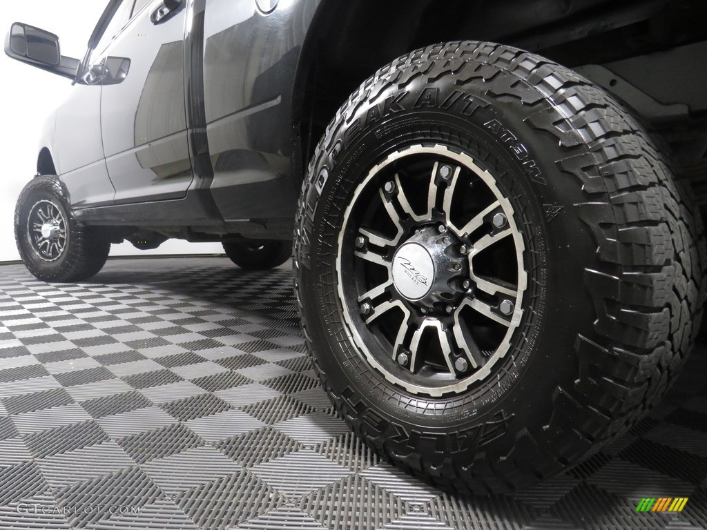 2010 Ram 2500 SLT Crew Cab 4x4 - Brilliant Black Crystal Pearl / Light Pebble Beige/Bark Brown photo #10
