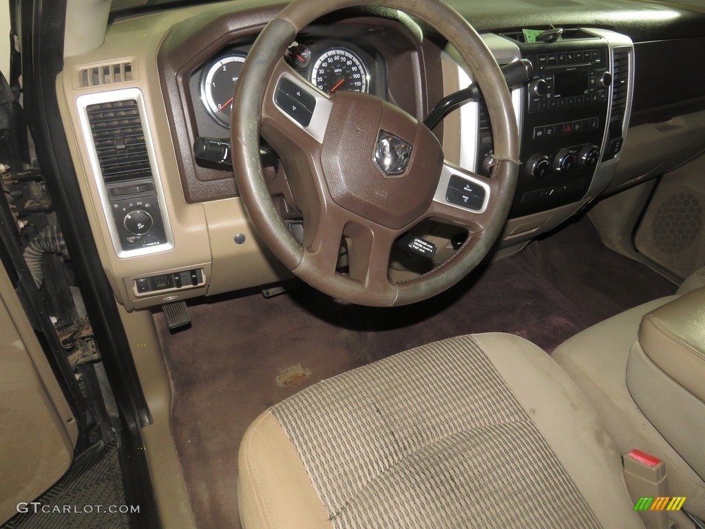 2010 Ram 2500 SLT Crew Cab 4x4 - Brilliant Black Crystal Pearl / Light Pebble Beige/Bark Brown photo #21