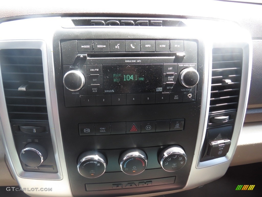 2010 Ram 2500 SLT Crew Cab 4x4 - Brilliant Black Crystal Pearl / Light Pebble Beige/Bark Brown photo #39