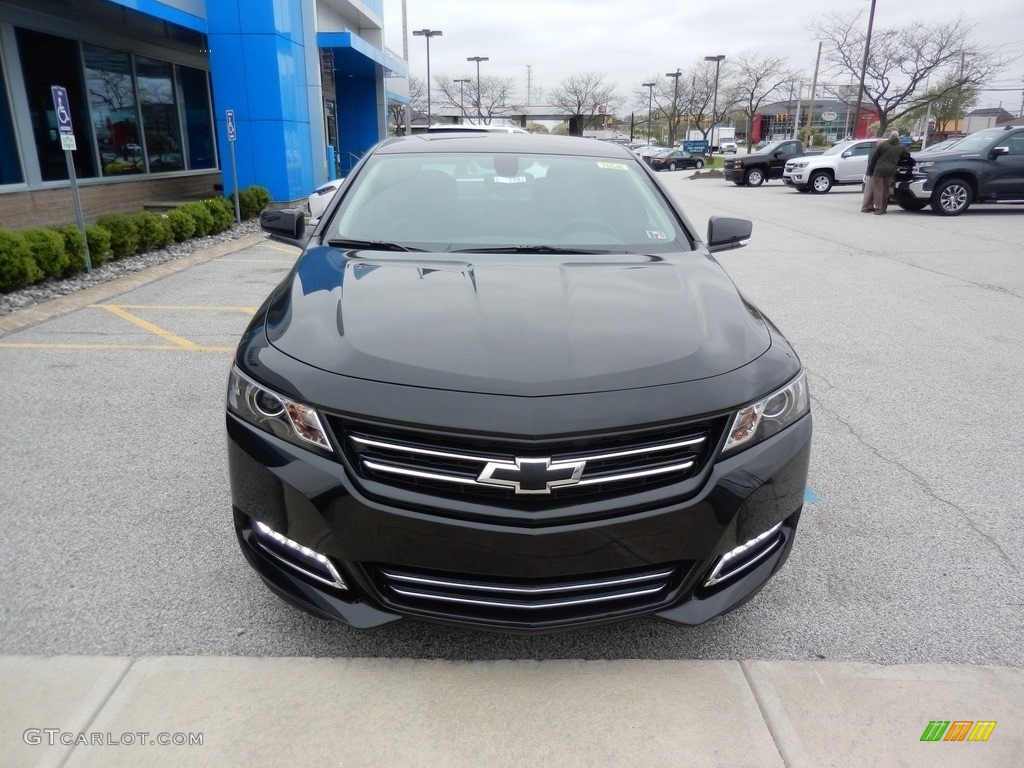 2019 Impala LT - Black / Jet Black photo #2